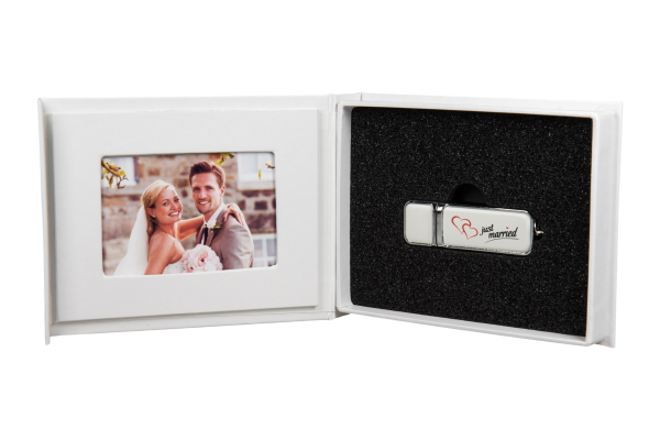 USB-Stick "Just Married" mit USB-Box "Save the Date"
