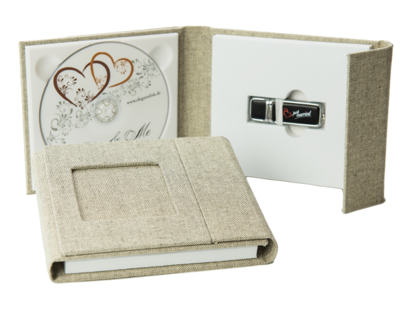 CD/USB-Case 16x13 cm mit Bildfenster. PU Leder Weiß, Schwarz